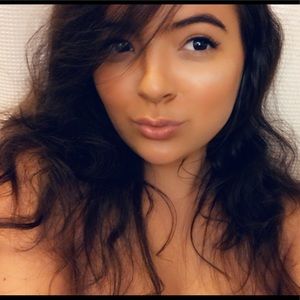 Meet your Posher, Meagan